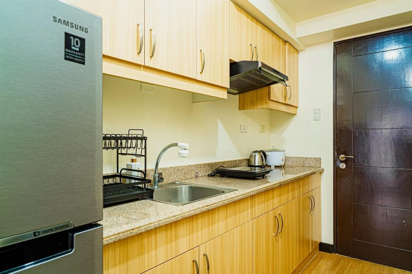 Elegant 1 Bedroom Deluxe Suite Near Naia Paranaque City 0*,